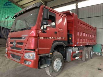 Sinotruck usou o veículo com rodas do depósito de gasolina 300l 6x4 10 do caminhão basculante de Howo com o motor do Euro 3